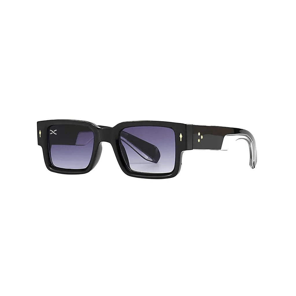 Ορθογώνια Γυαλιά Ηλίου Bobby της Exposure Sunglasses με προστασία UV400 σε μαύρο χρώμα σκελετού και γκρι φακό.