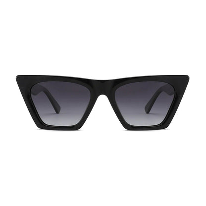 Τετράγωνα Γυαλιά ηλίου Velar από την Exposure Sunglasses με προστασία UV400 με μαύρο σκελετό και μαύρο φακό.